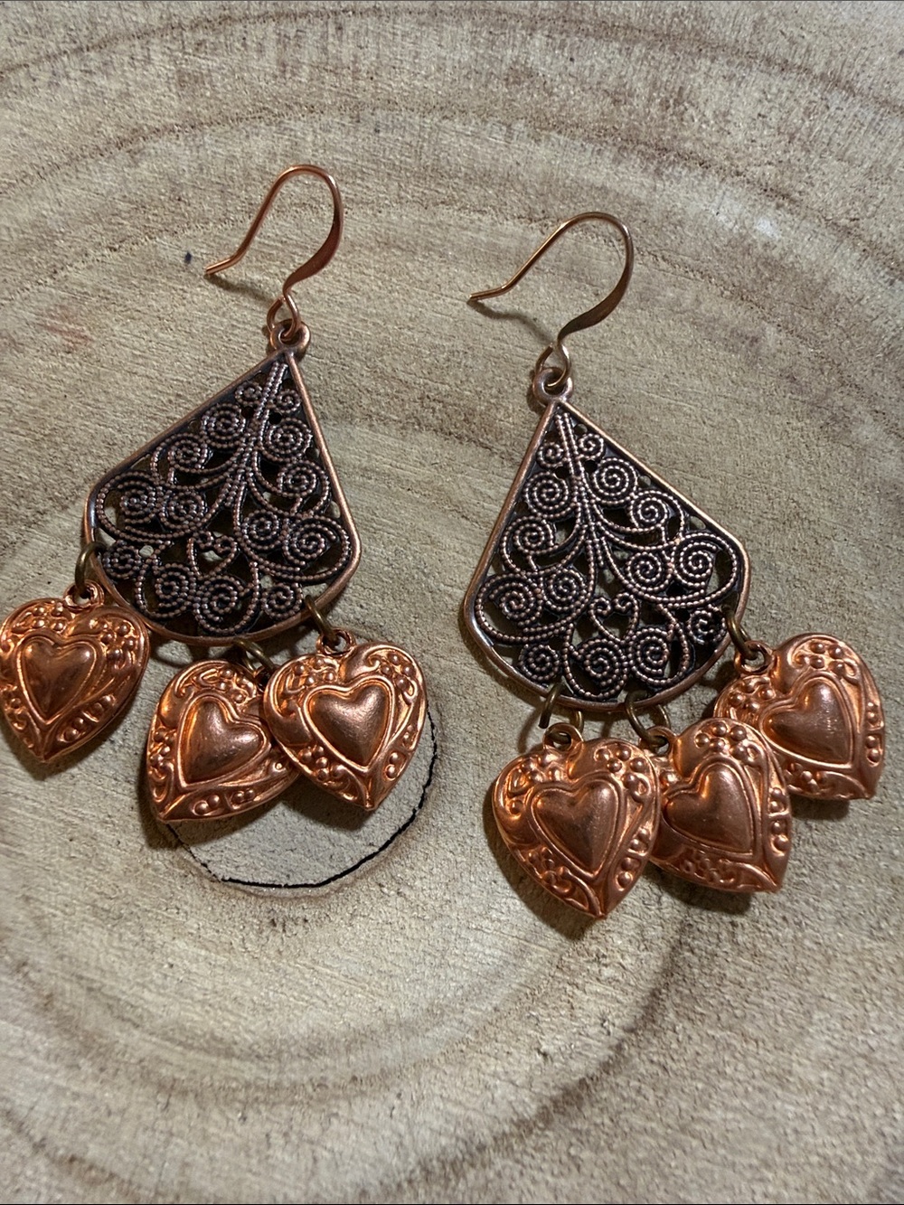 Vintage Women's Copper Heart Dangle Filigree Earrings 2.25”